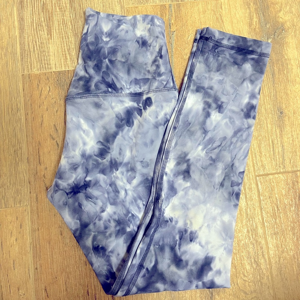 Lululemon Align Leggings (4) RARE